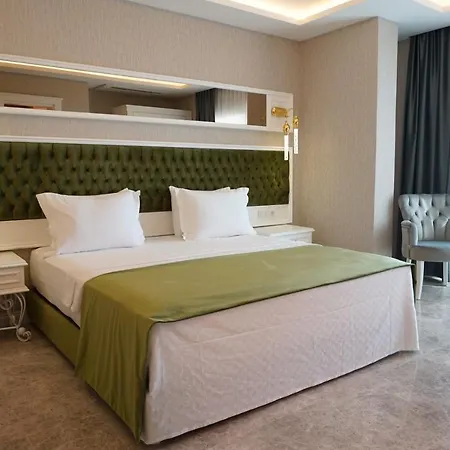 Kivrakzade (adults Only)