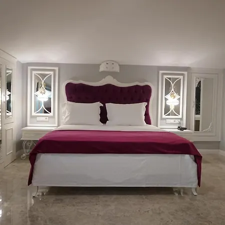 Kivrakzade (adults Only) *